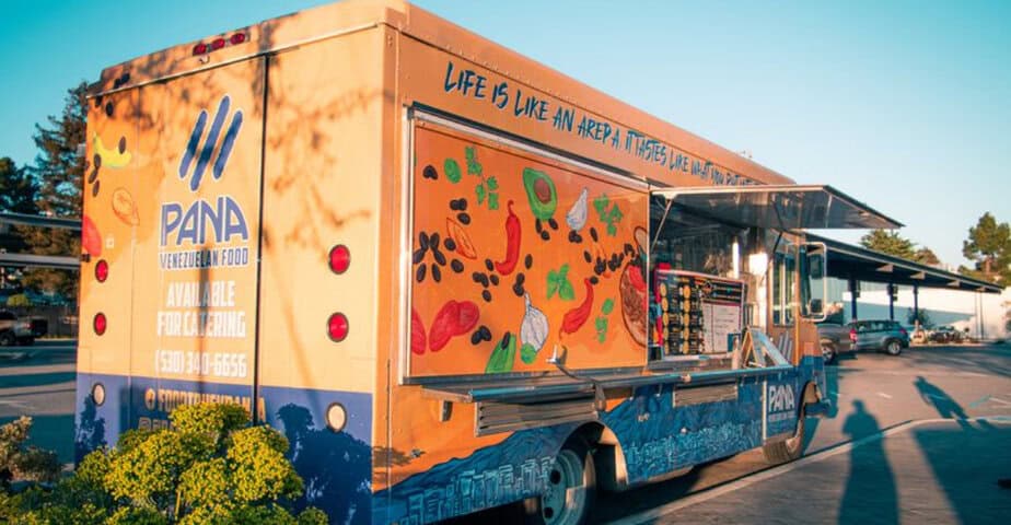 ¡Diez imperdibles camiones de comida californianos que ofrecen un saborazo