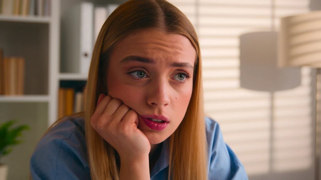 ¿Qué 11 Actitudes Silenciosas Revelan a Alguien Disgustado con su Empleo, Pero Lo Oculta? 43 ¿Que 11 Actitudes Silenciosas Revelan a Alguien Disgustado con su